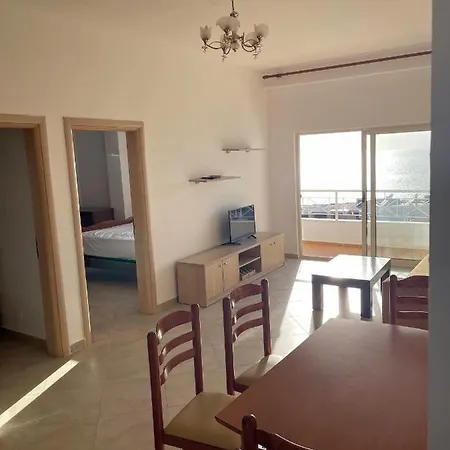 아파트 Enti - Mango Sarandë